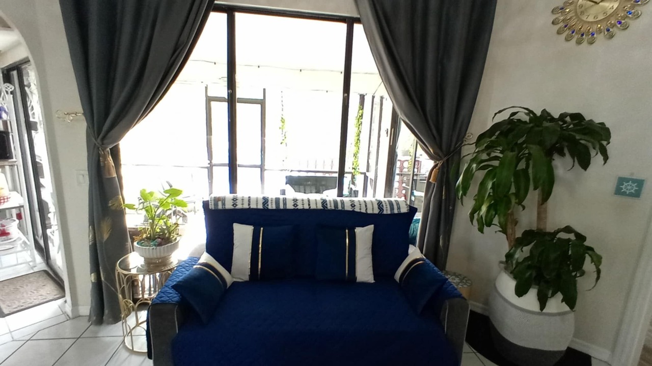 Photo of Livingroom in Deep Creek