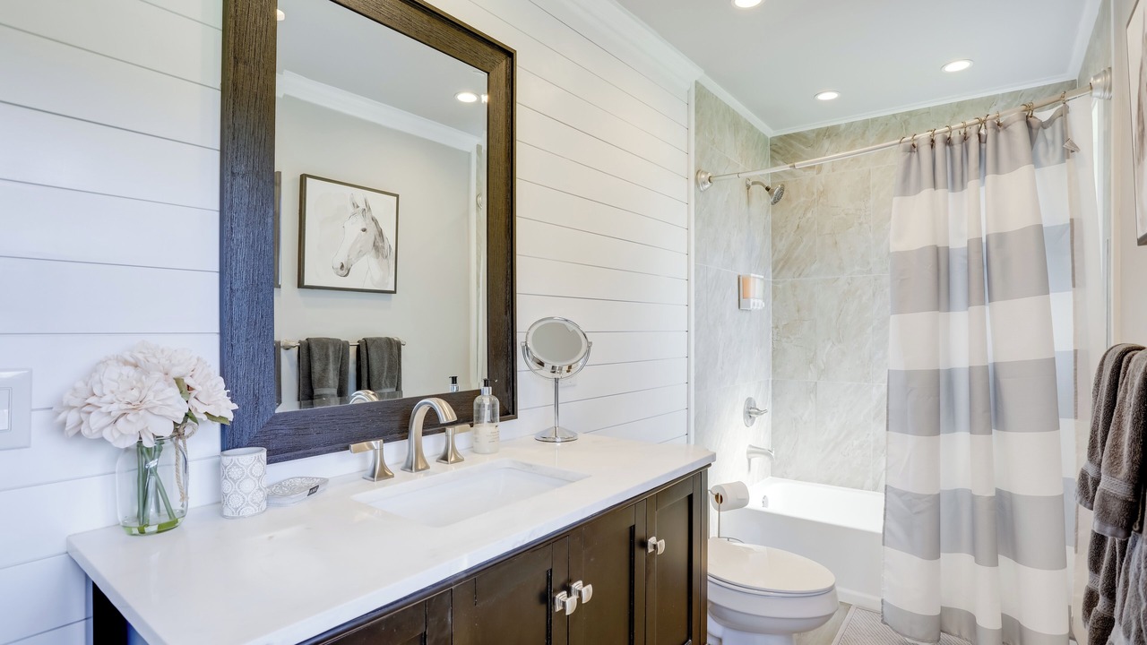 Photo of Bathroom in Wellington