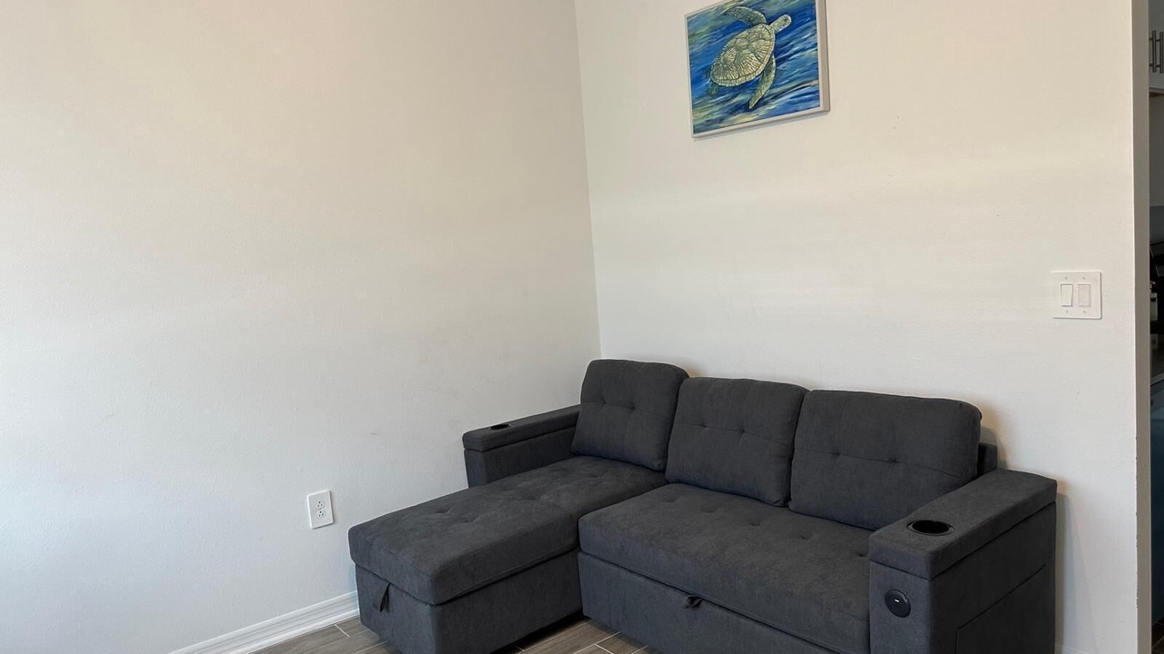 Photo of Livingroom in Haines City
