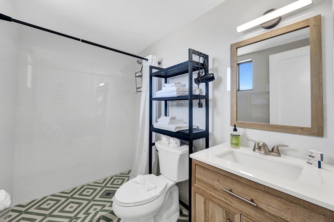 Photo of Bathroom in Isles of Capri