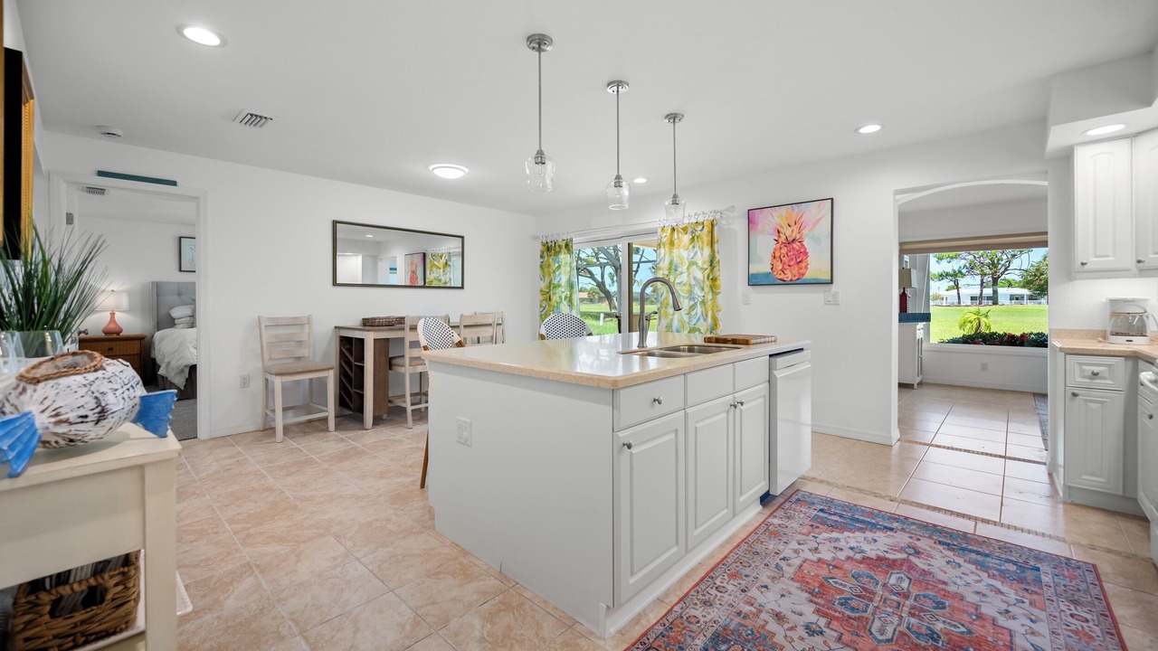 Photo of Bedroom in Oakland Hills