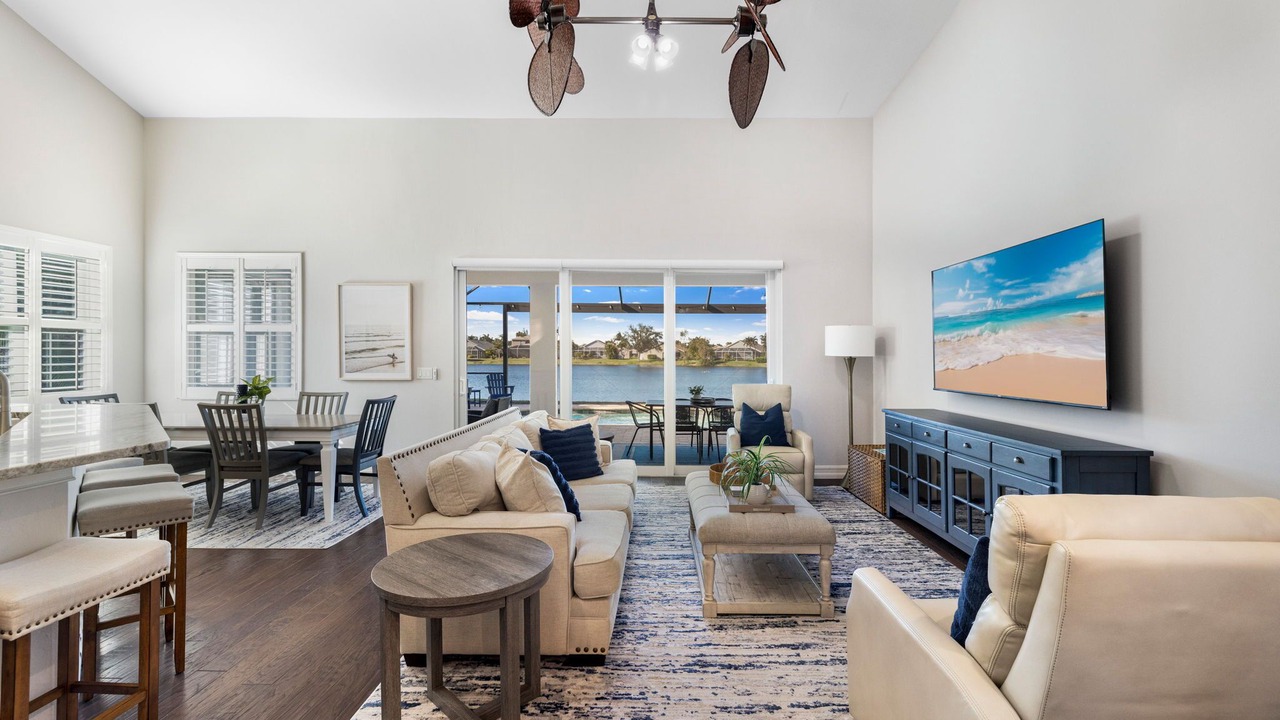 Photo of Livingroom in Beachwalk Isles