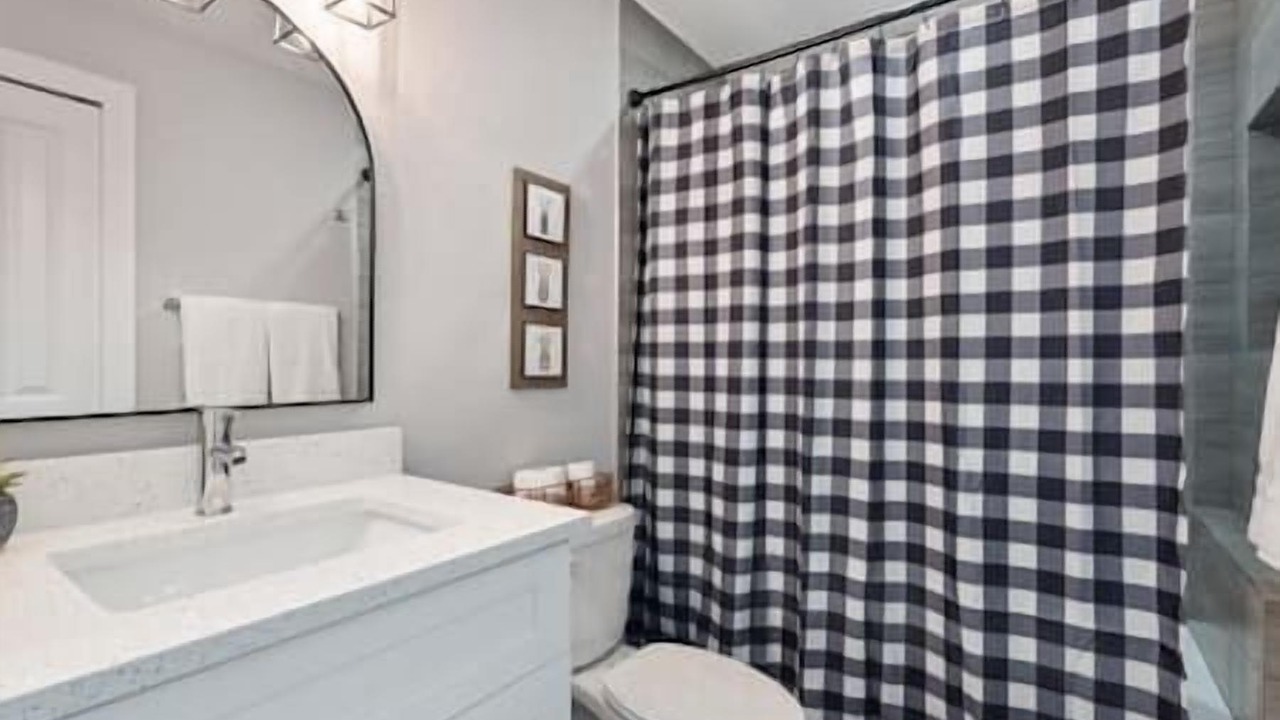 Photo of Bathroom in San Carlos Park