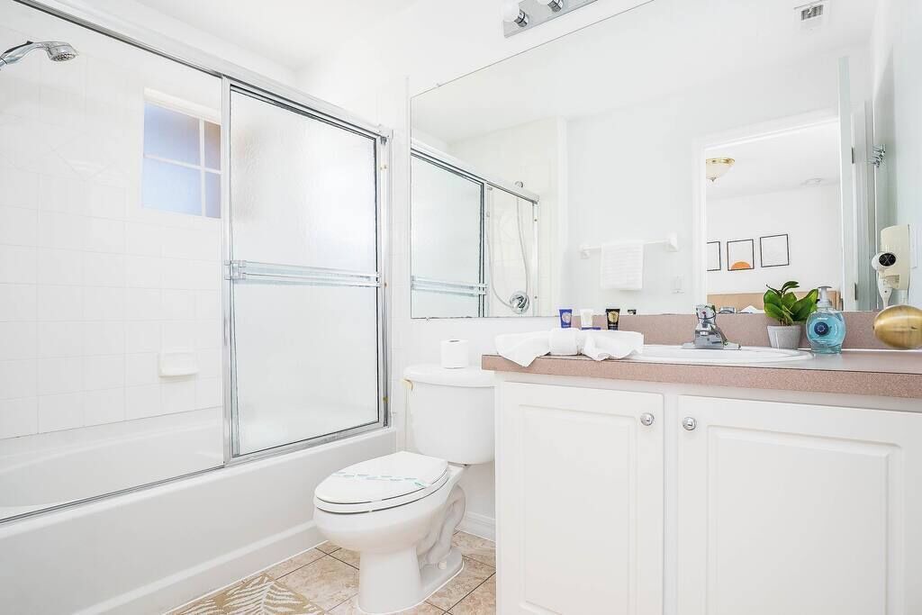 Photo of Bathroom in Crystal Cove