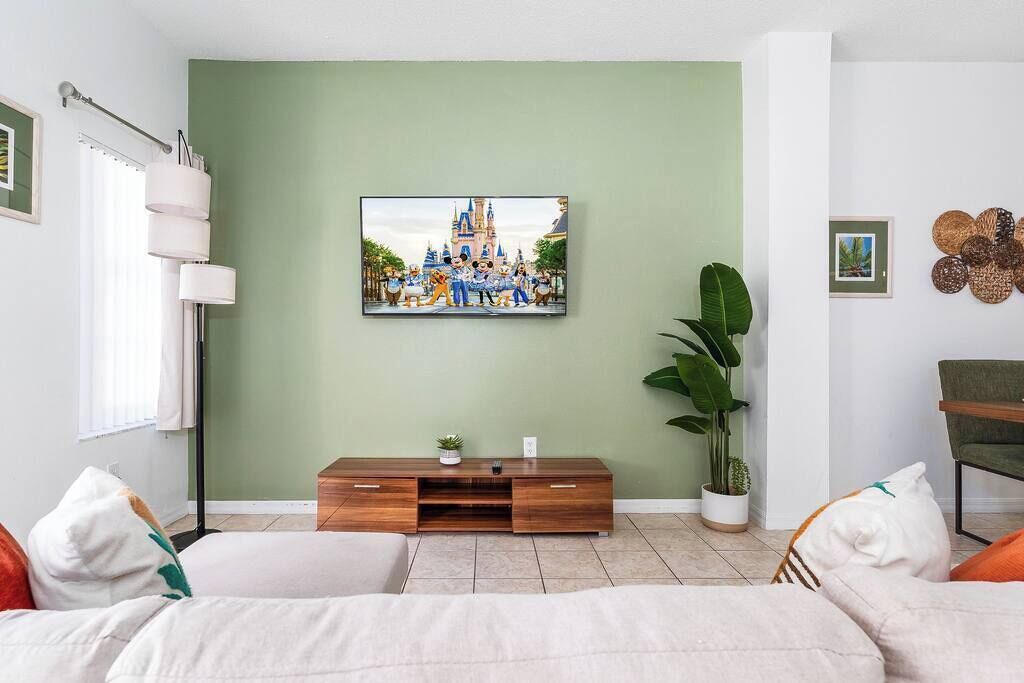 Photo of Livingroom in Crystal Cove