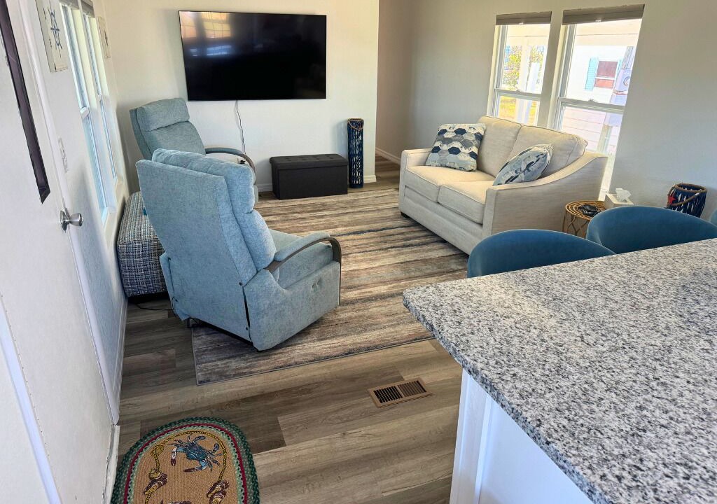 Photo of Livingroom in Flamingo Bay