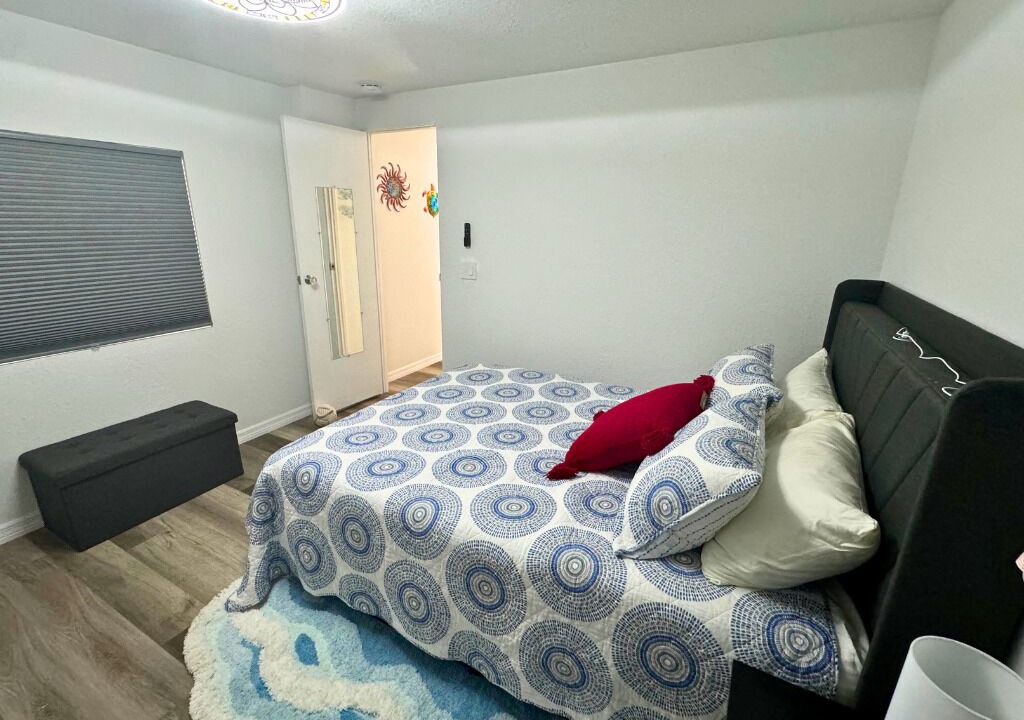 Photo of Bedroom in Flamingo Bay