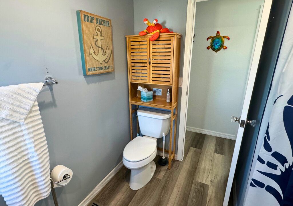 Photo of Bathroom in Flamingo Bay