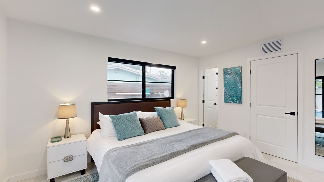 Photo of Bedroom in Coral Ridge Isles