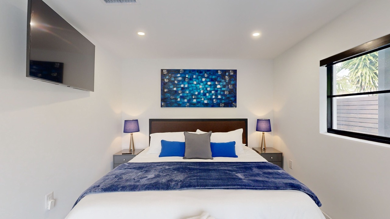 Photo of Bedroom in Coral Ridge Isles