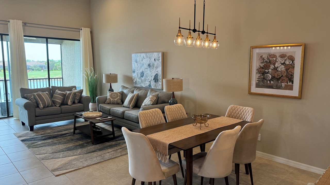 Photo of Livingroom in Naples
