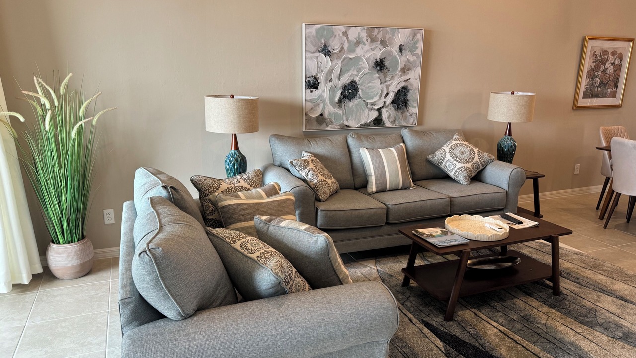 Photo of Livingroom in Naples
