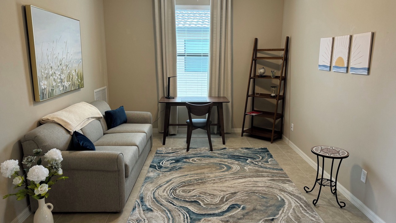 Photo of Livingroom in Naples