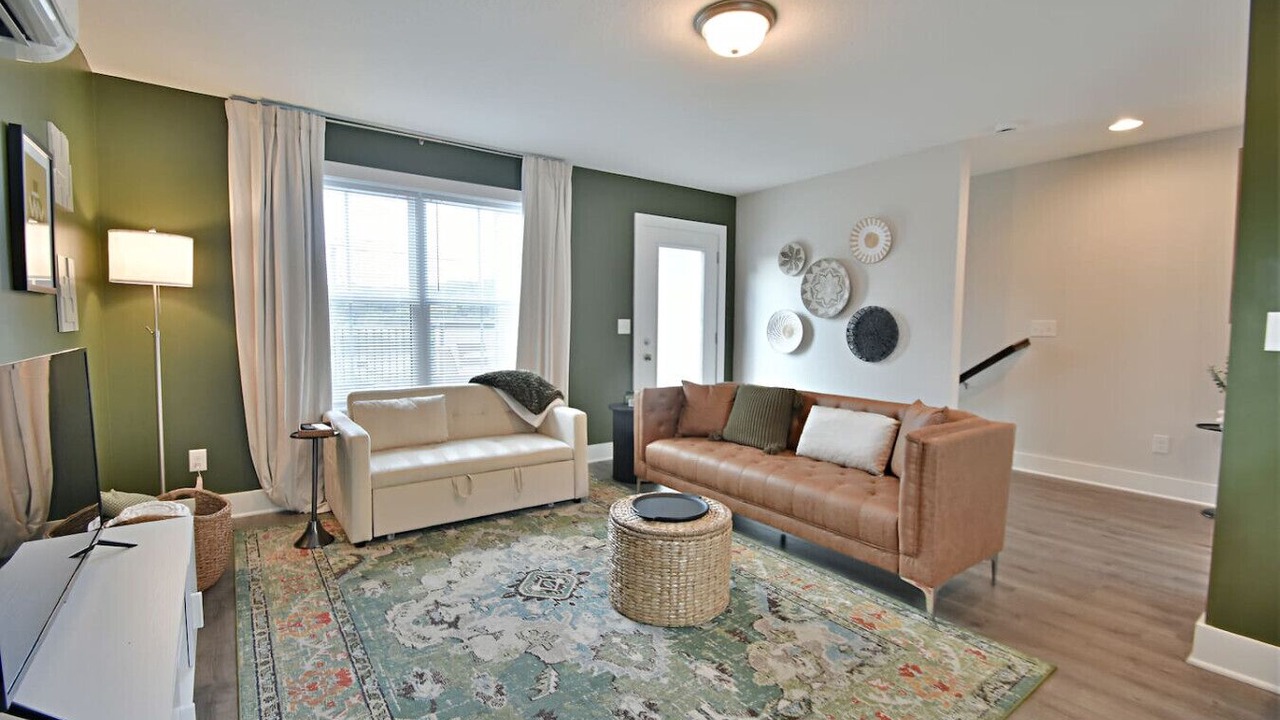 Photo of Livingroom in Knoxville