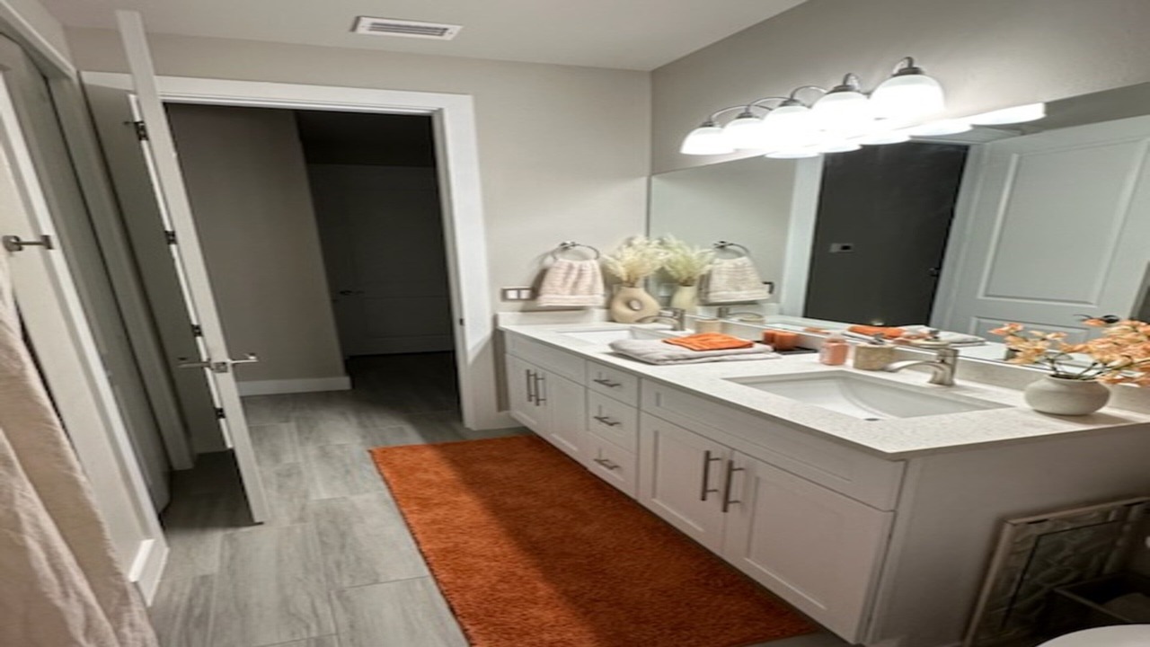 Photo of Bathroom in Jacarandas