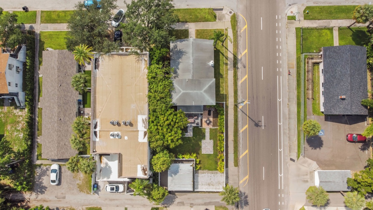 Photo of Outdoor in Courier City - Oscawana
