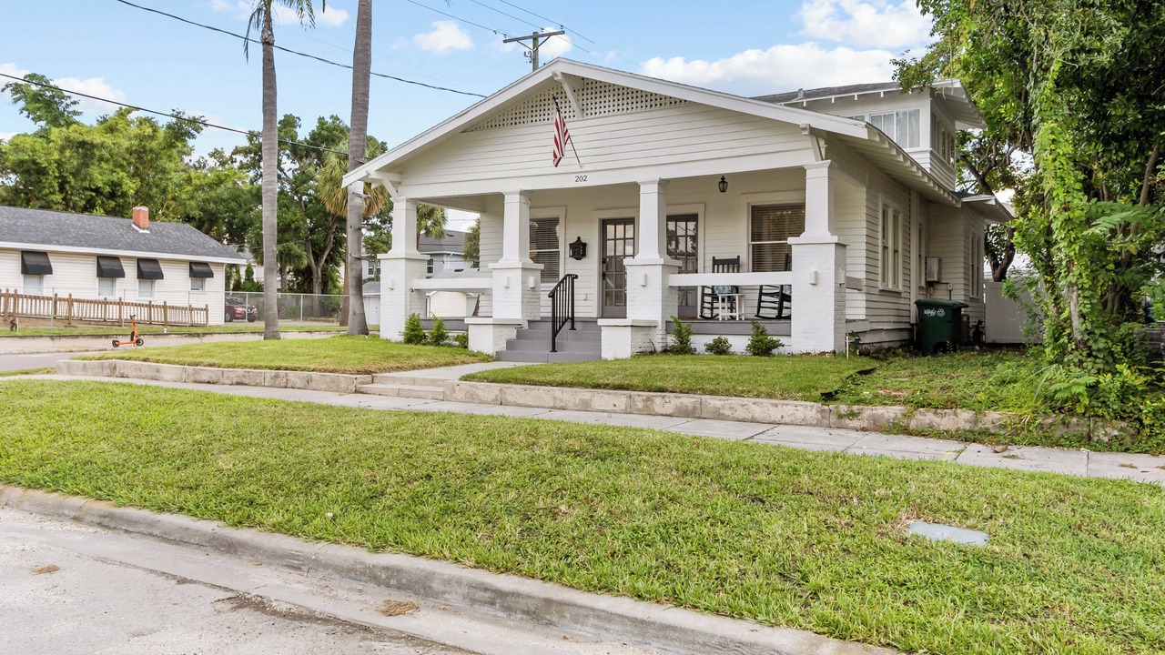 Photo of Outdoor in Courier City - Oscawana