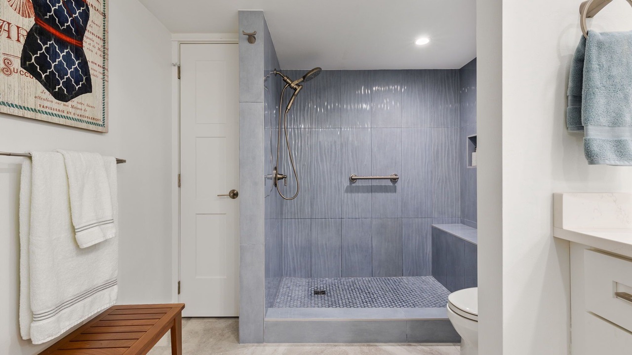 Photo of Bathroom in Beachview Country Club Estates