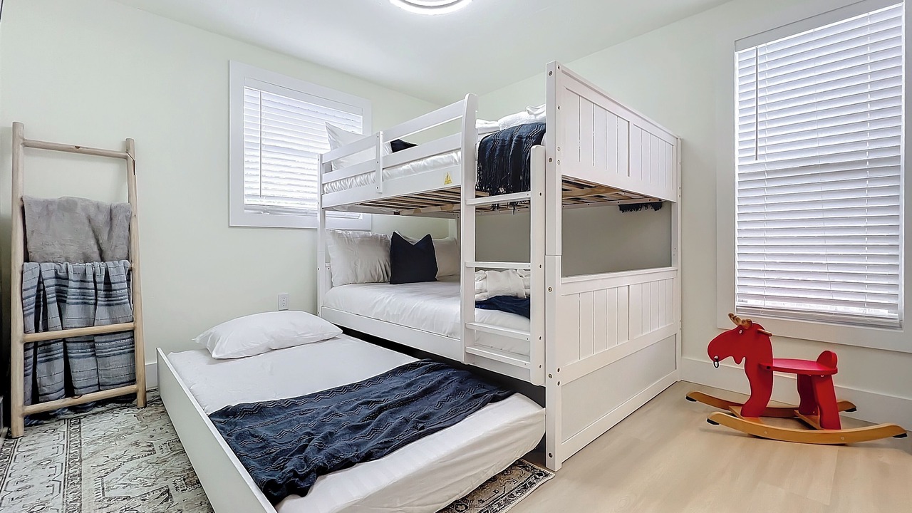 Photo of Bedroom in Bee Ridge