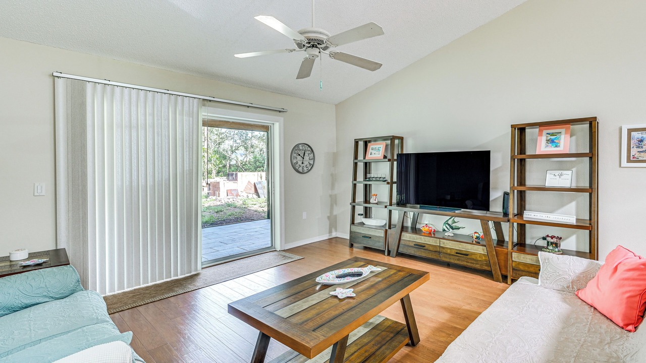 Photo of Livingroom in Tall Pines