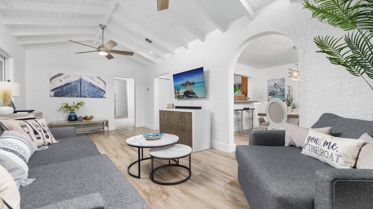 Photo of Livingroom in Riverside Park