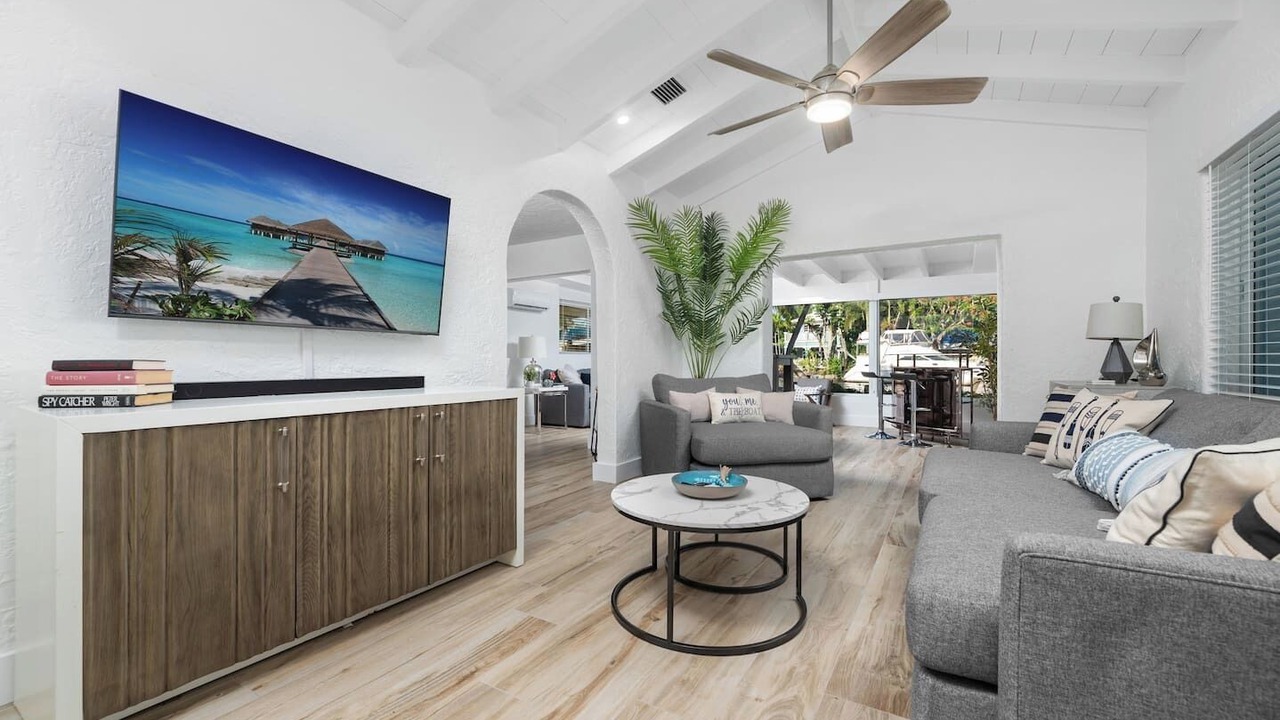 Photo of Livingroom in Riverside Park