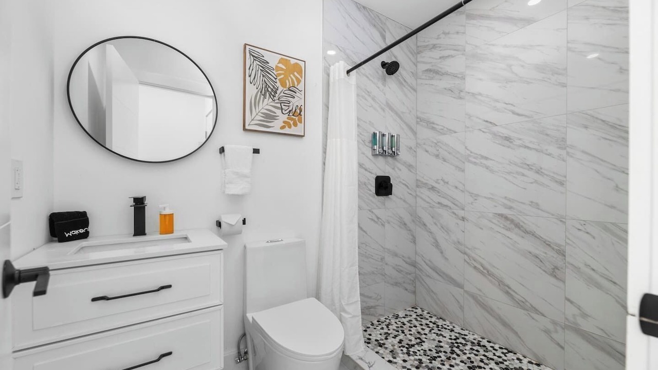 Photo of Bathroom in Croissant Park