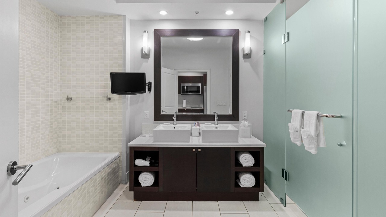 Photo of Bathroom in Doral