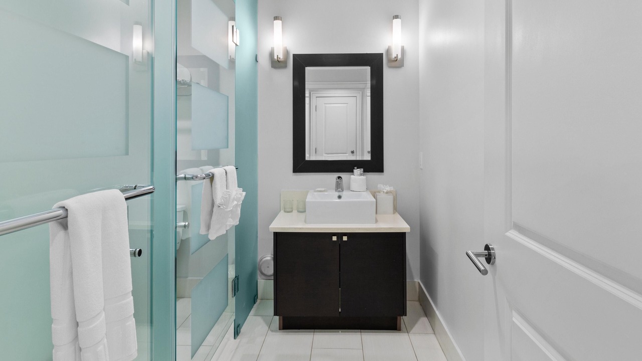 Photo of Bathroom in Doral