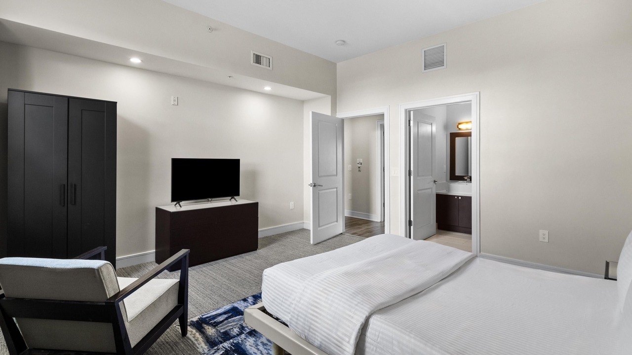 Photo of Bedroom in Doral
