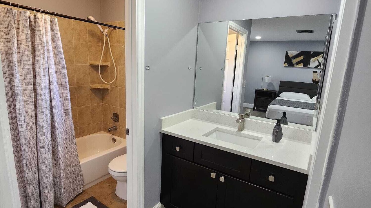 Photo of Bathroom in Coral Springs