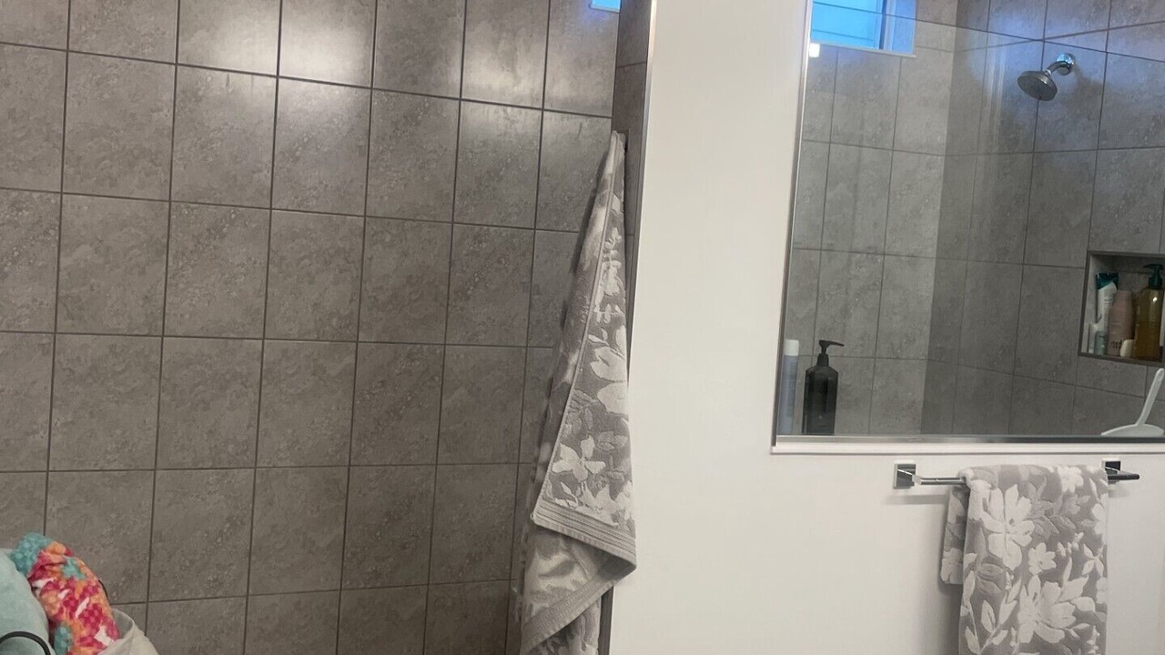 Photo of Bathroom in Biggar
