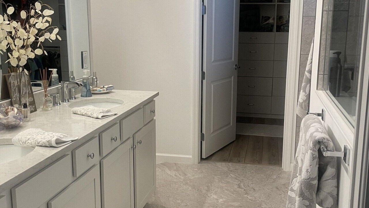 Photo of Bathroom in Biggar