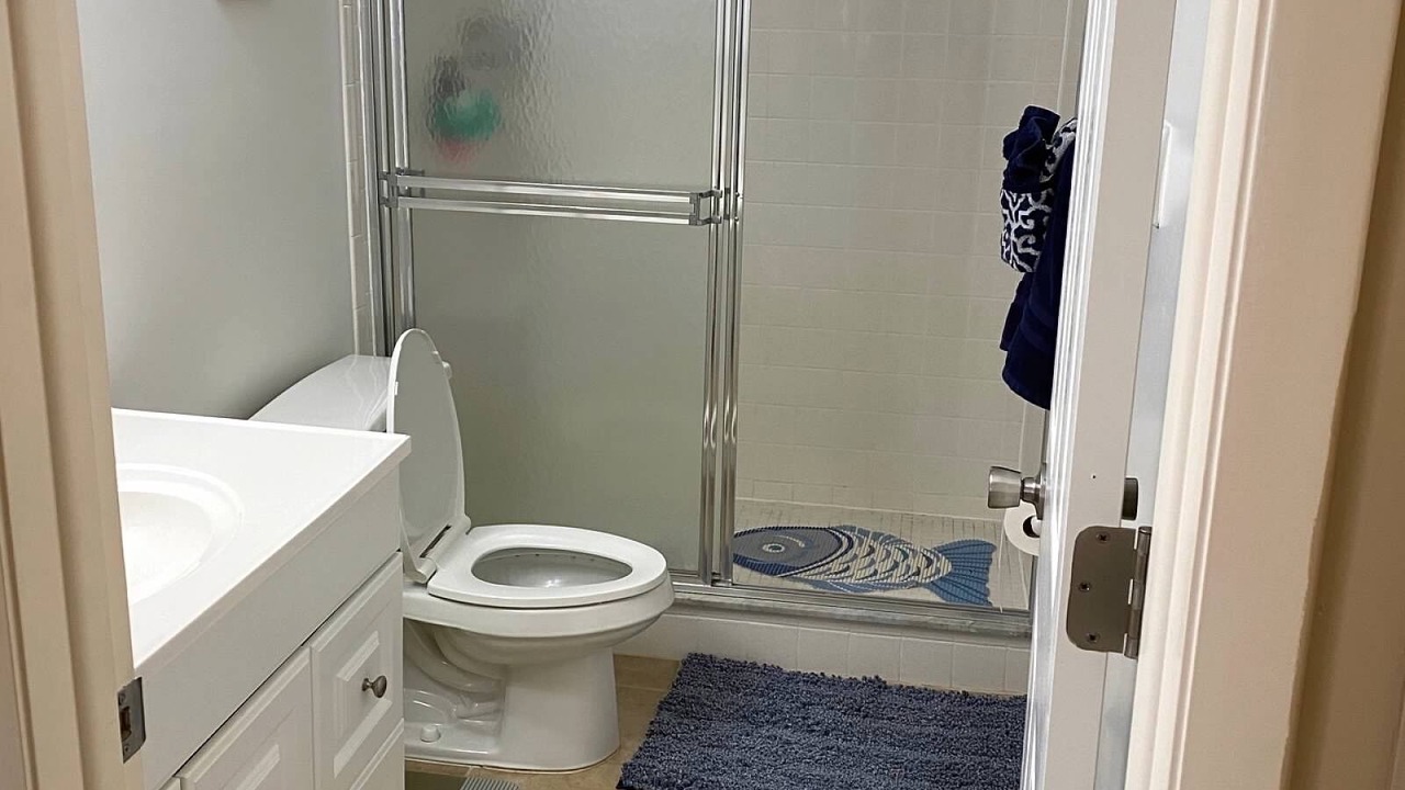 Photo of Bathroom in Lely Golf Estates