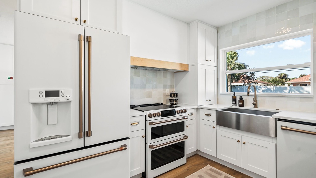 Photo of Kitchen in Cocoa Beach