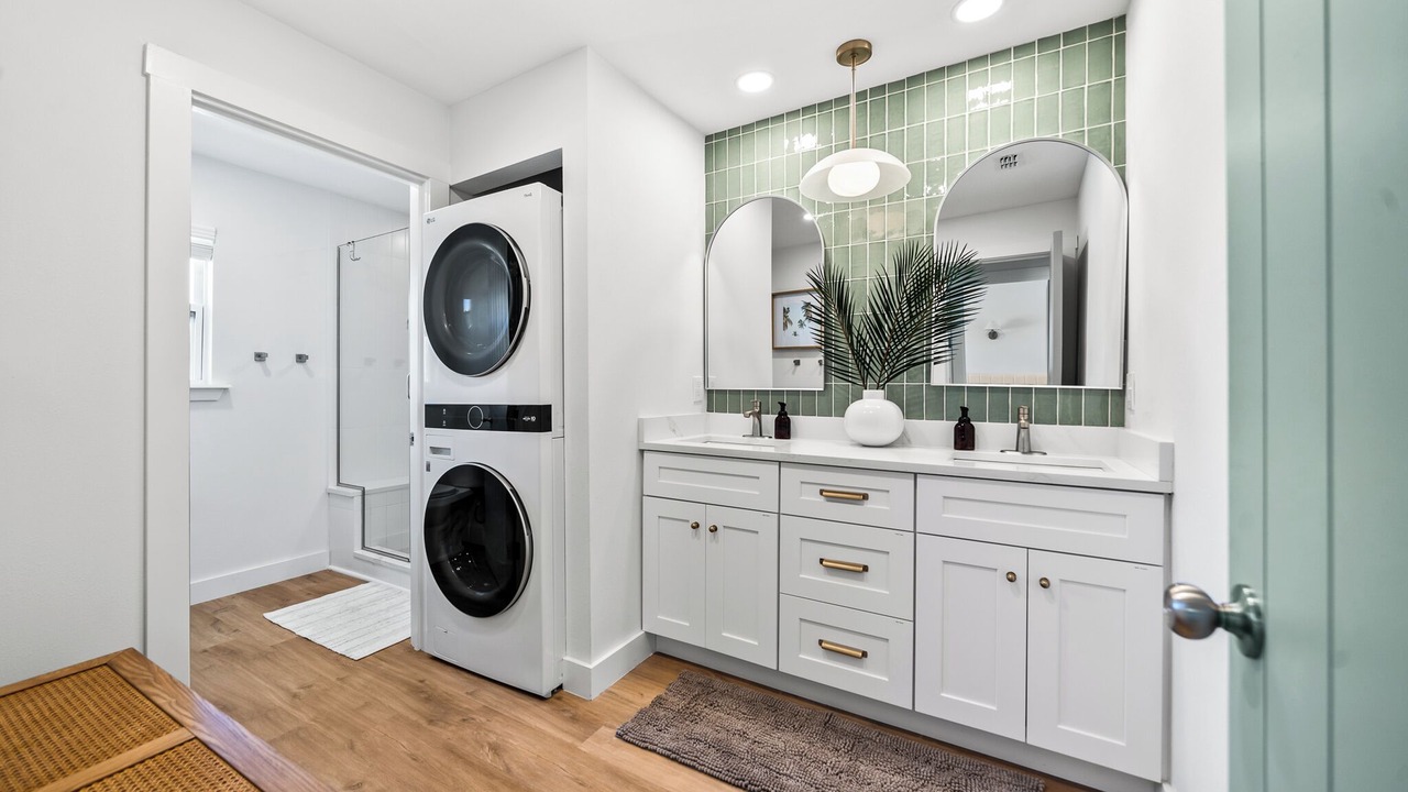 Photo of Bathroom in Cocoa Beach