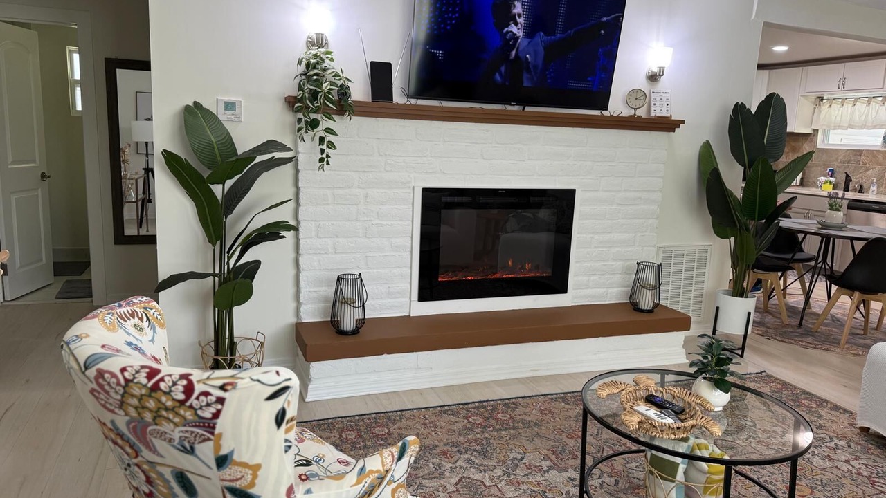Photo of Livingroom in Osprey