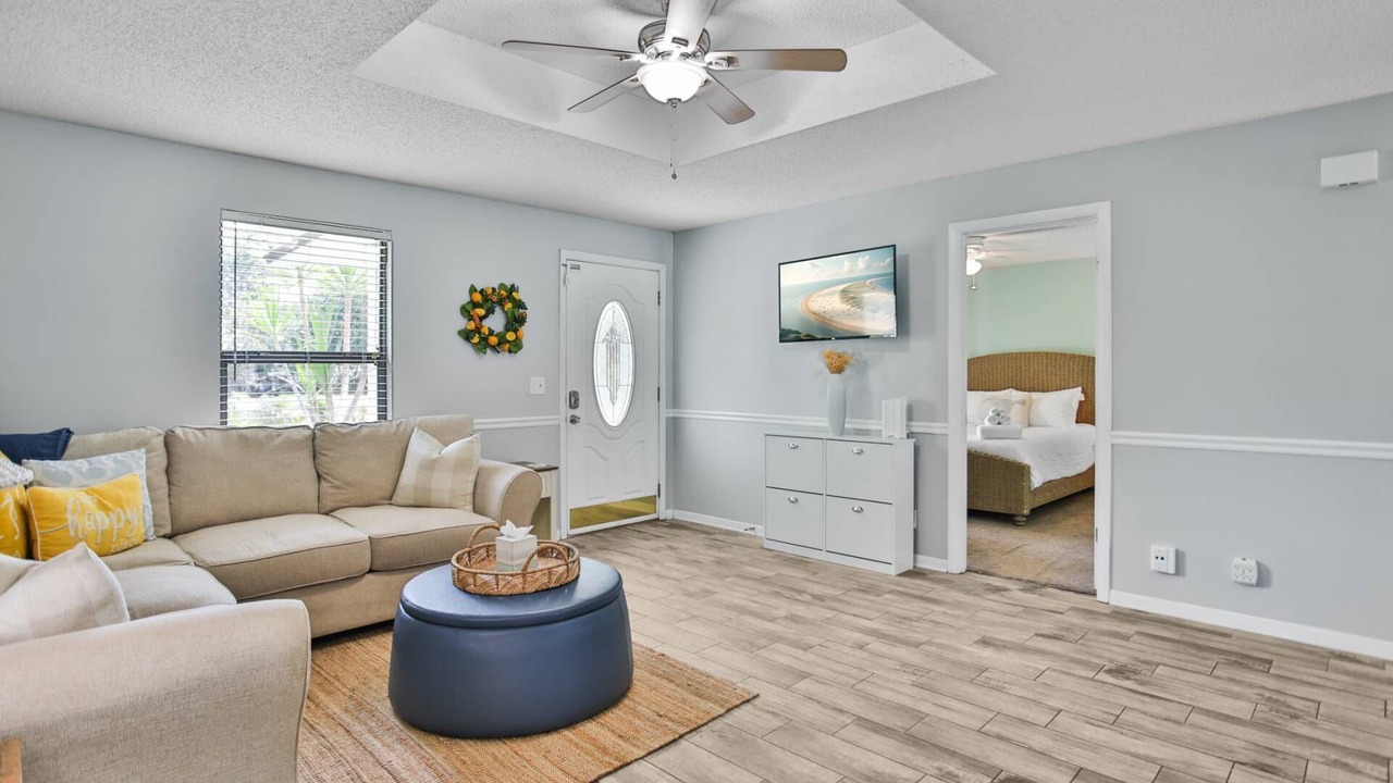 Photo of Livingroom in East Arlington