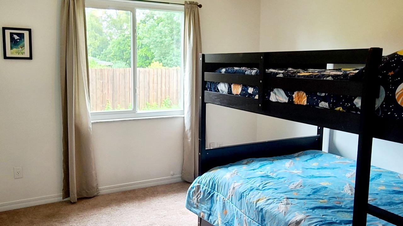 Photo of Bedroom in Orange Park