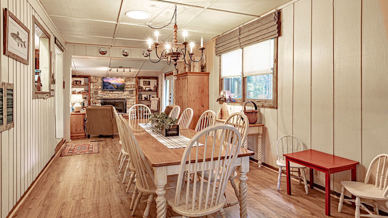 Photo of Bedroom in Lake Lure