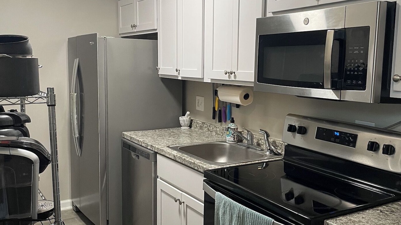 Photo of Kitchen in Sandalwood