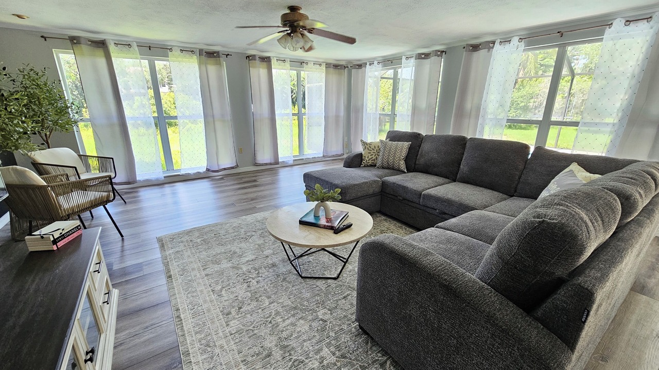 Photo of Livingroom in Sarasota