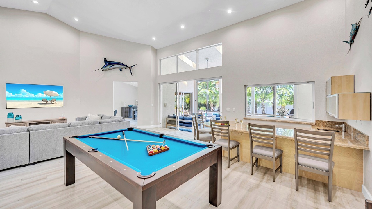 Photo of Livingroom in Harbor Beach