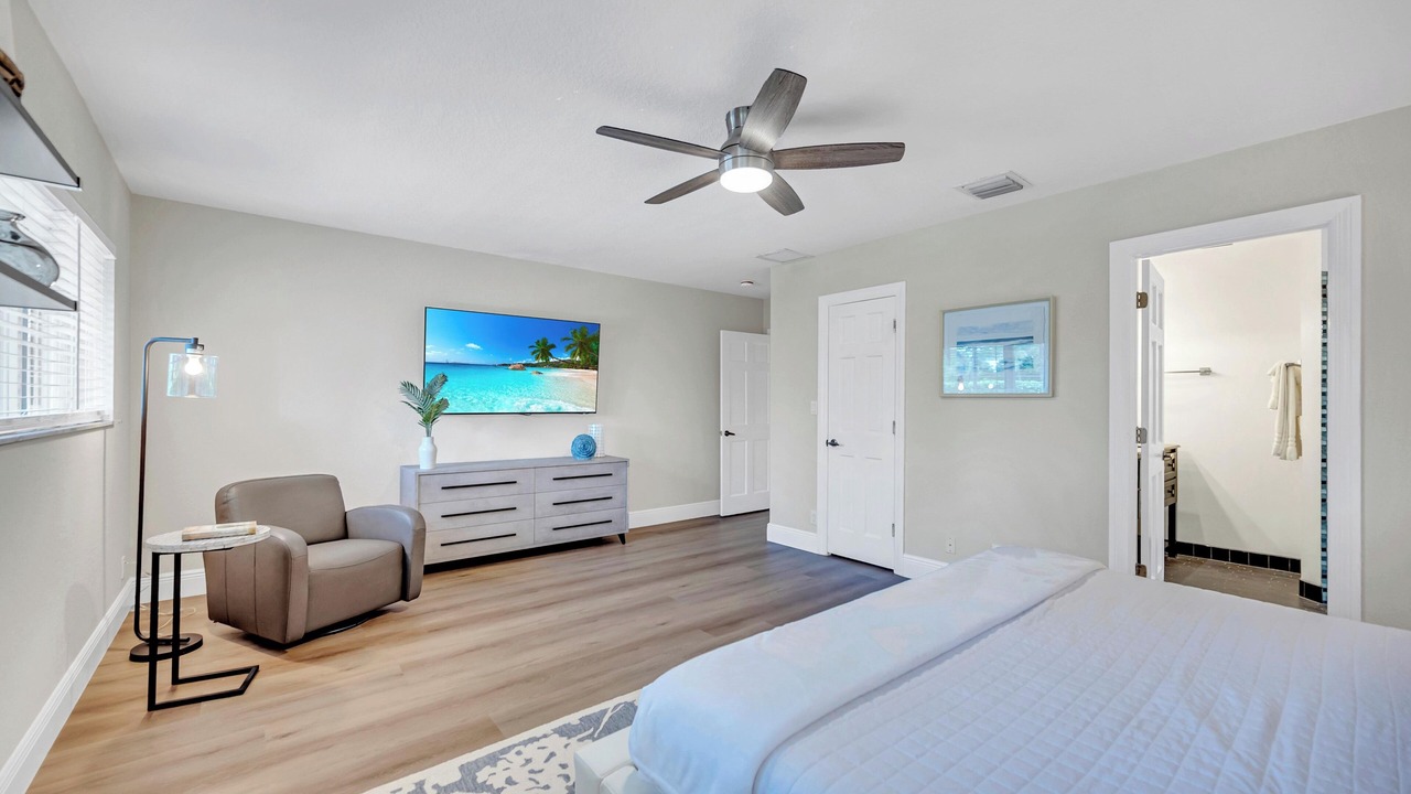 Photo of Bedroom in Harbor Beach