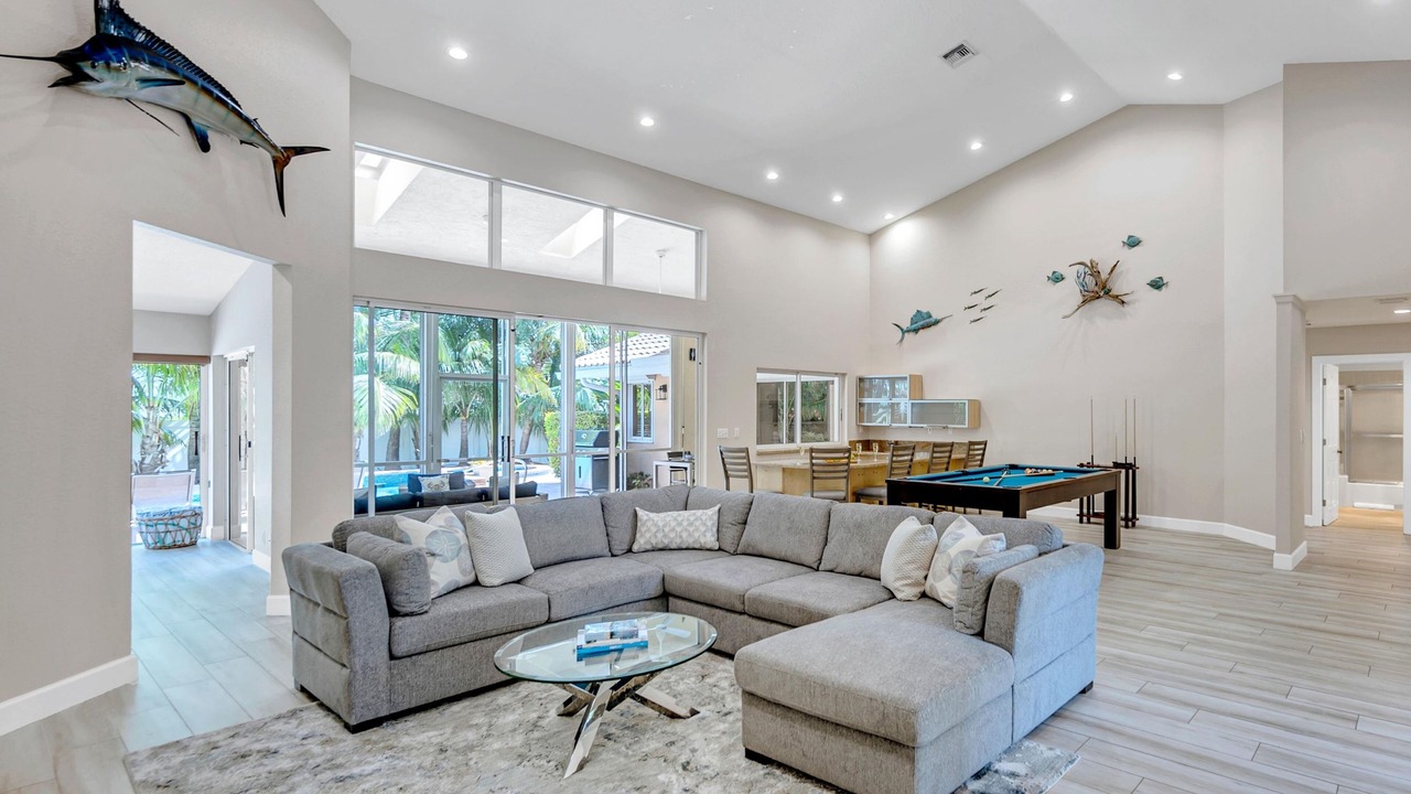 Photo of Livingroom in Harbor Beach