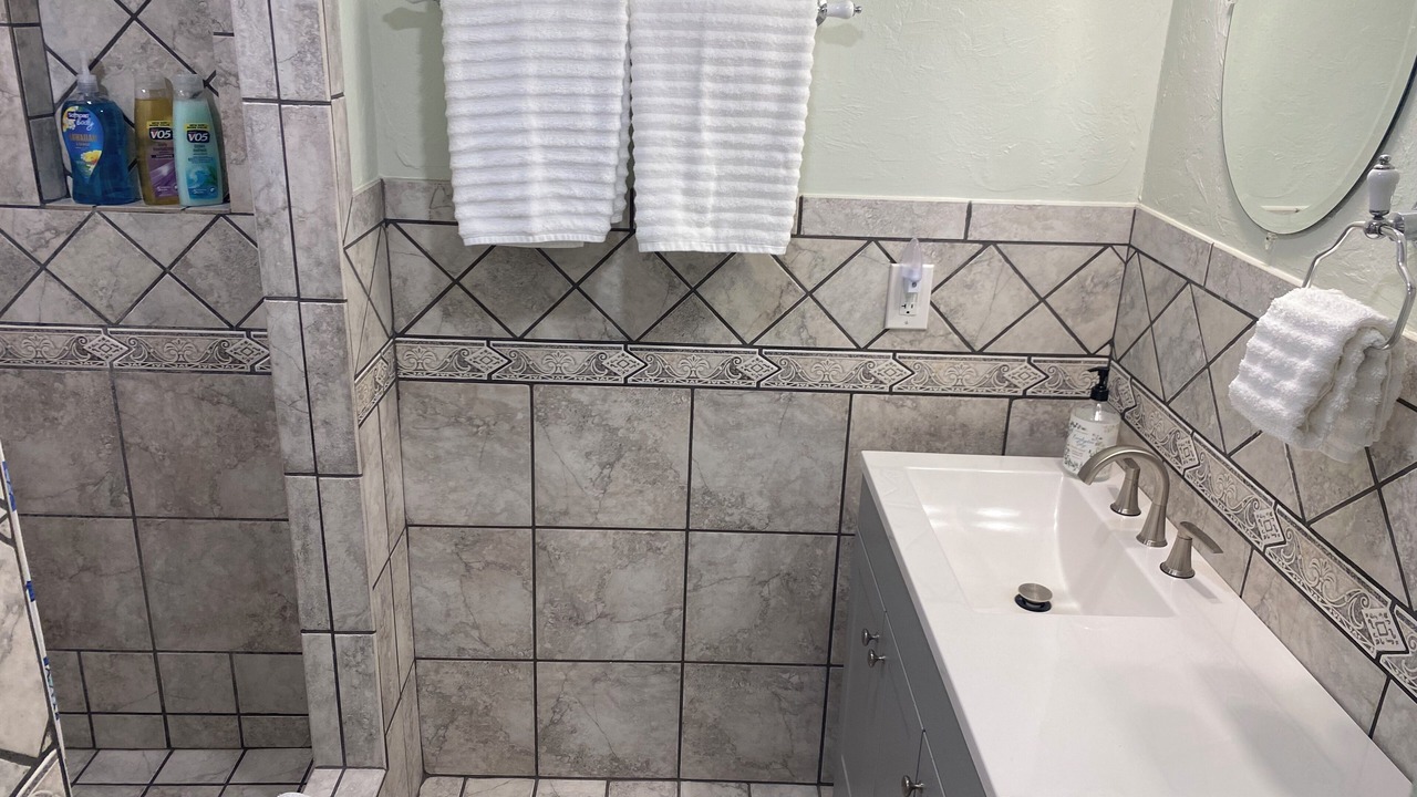 Photo of Bathroom in Chokoloskee