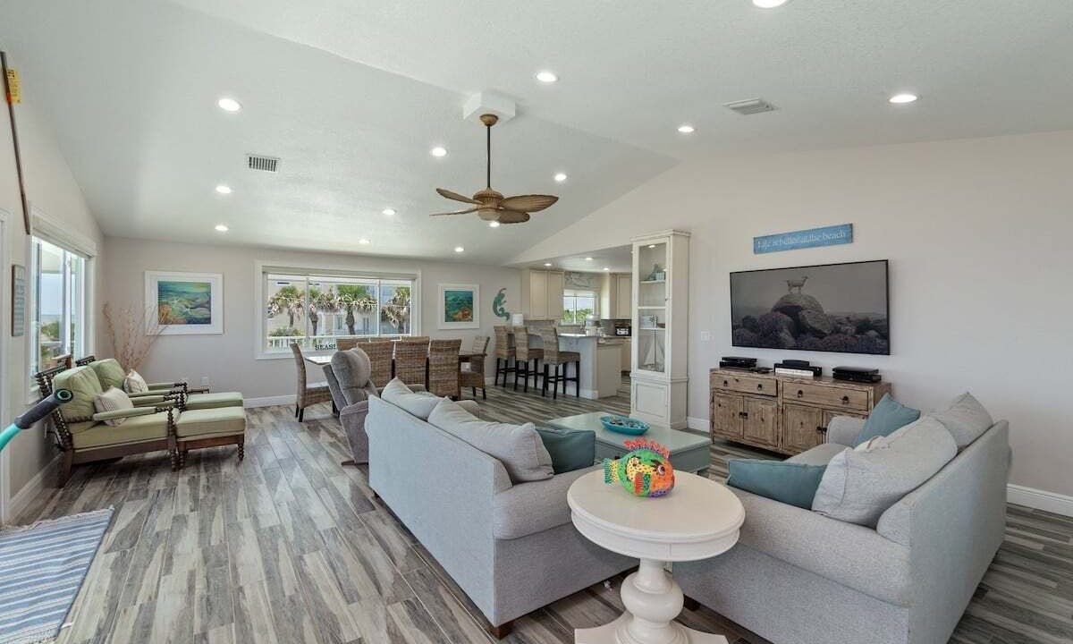 Photo of Livingroom in Flagler Beach