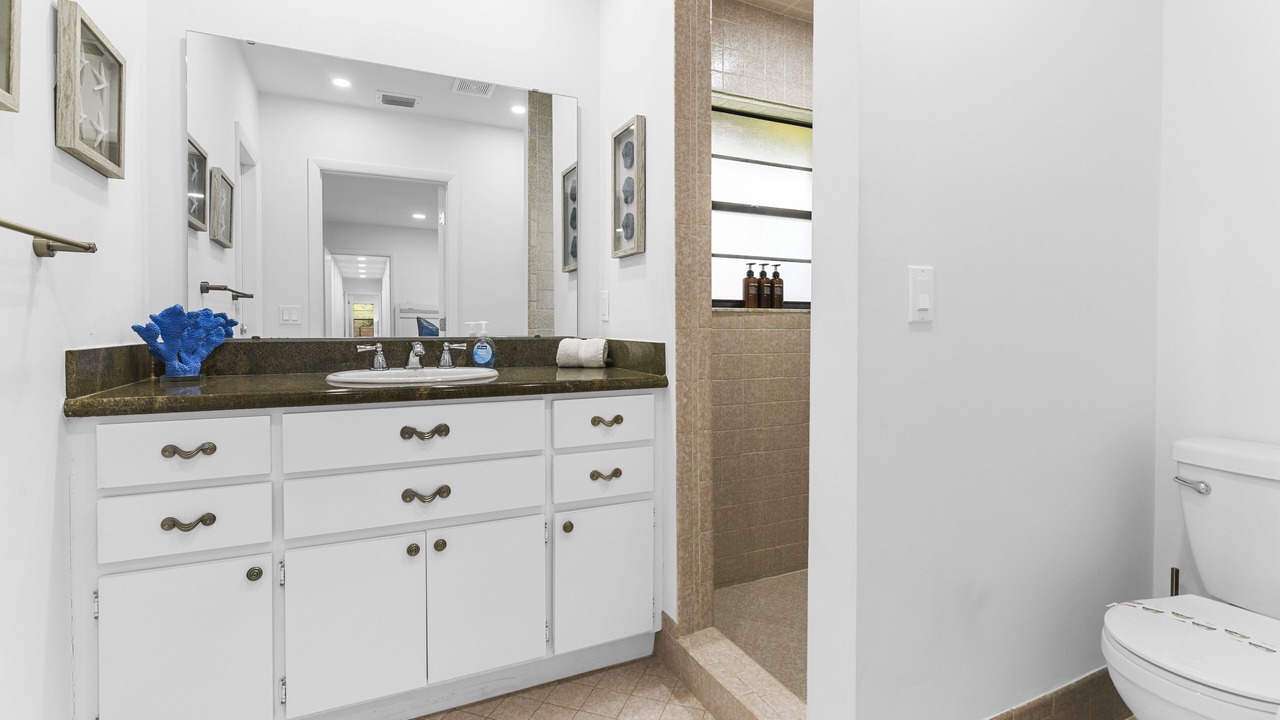 Photo of Bathroom in Boca Del Mar