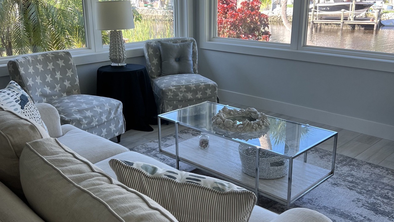 Photo of Livingroom in Bonita Springs