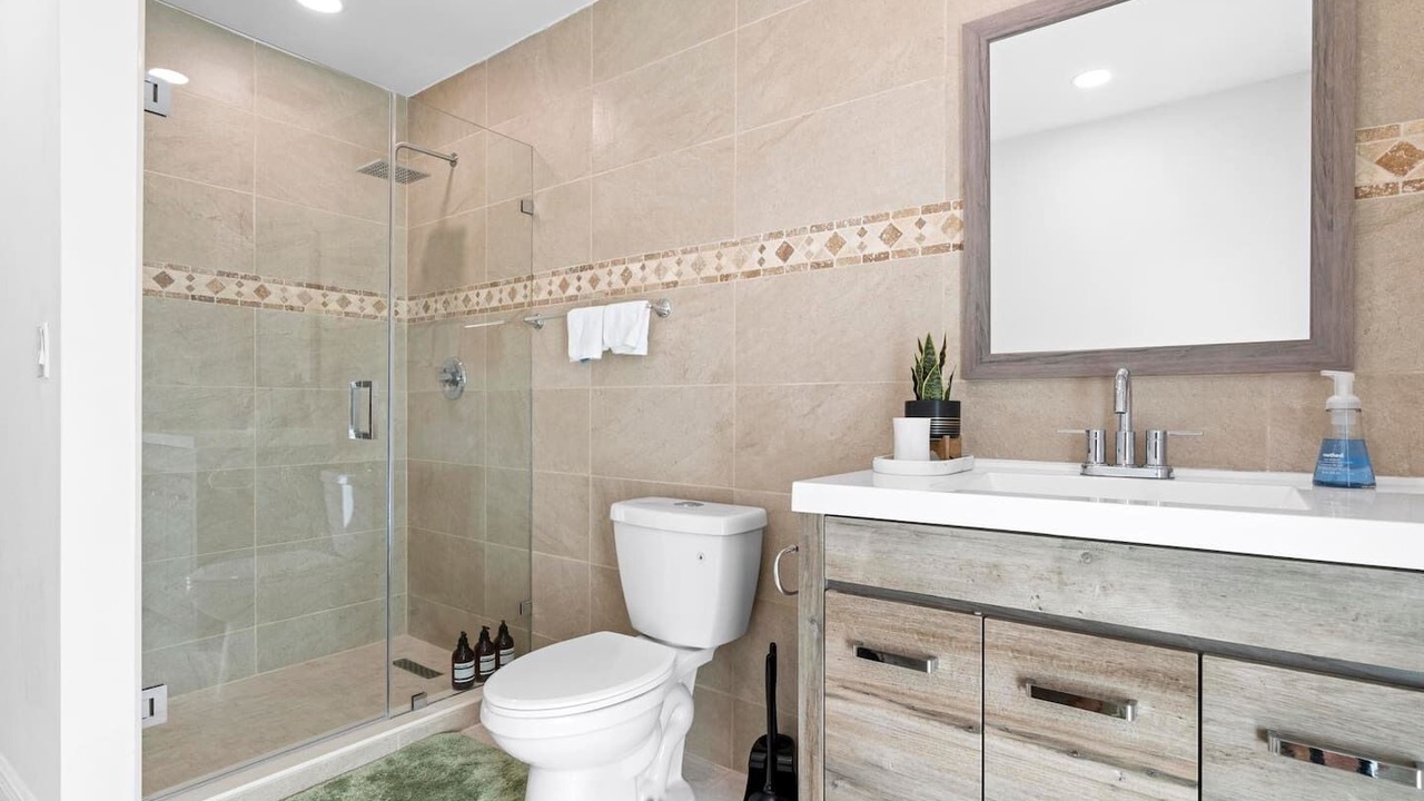 Photo of Bathroom in Ludlam